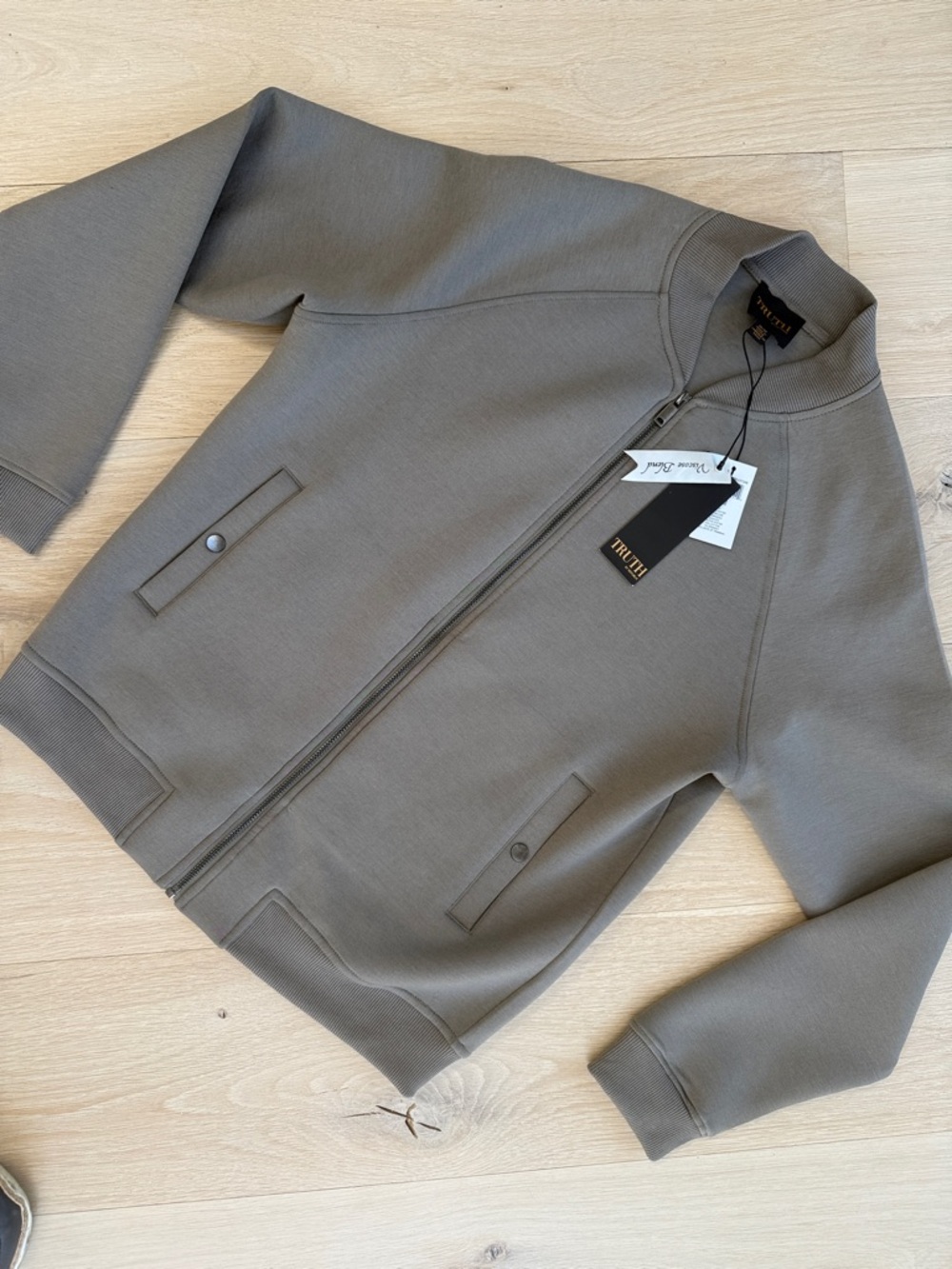 NWT Truth by Republic Ribbed Collar Zip Jacket